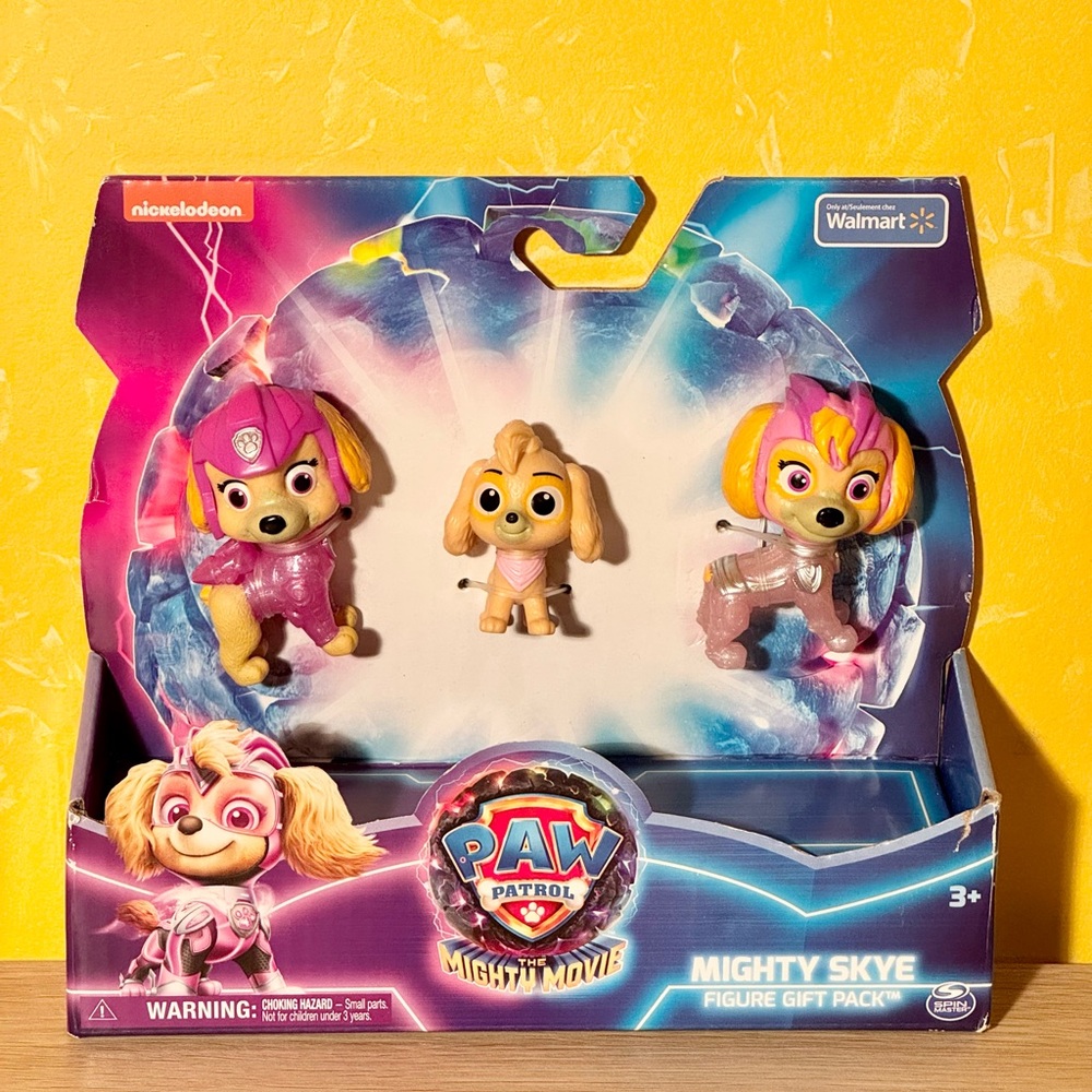 Paw Patrol Mighty Skye Figure Set